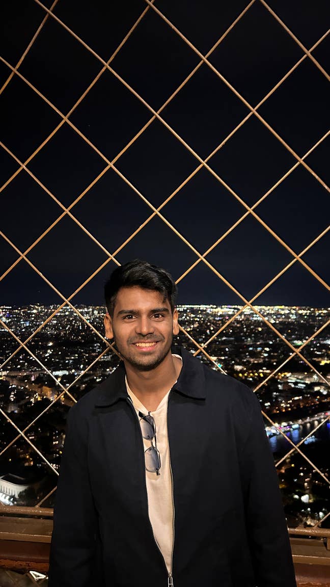 Professional Male seeks a single or double room Main Photo