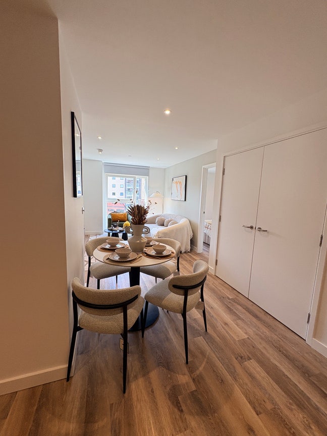1 room available at a 3 bed 2 bath at The Castings Main Photo