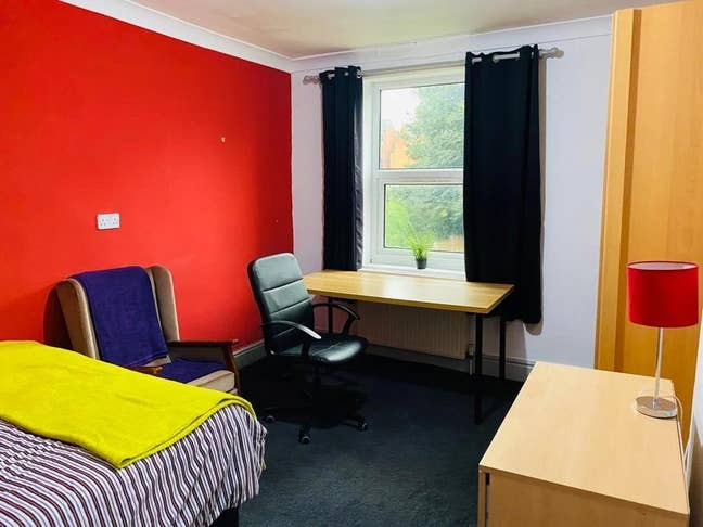 Very Spacious Double Room. Main Photo