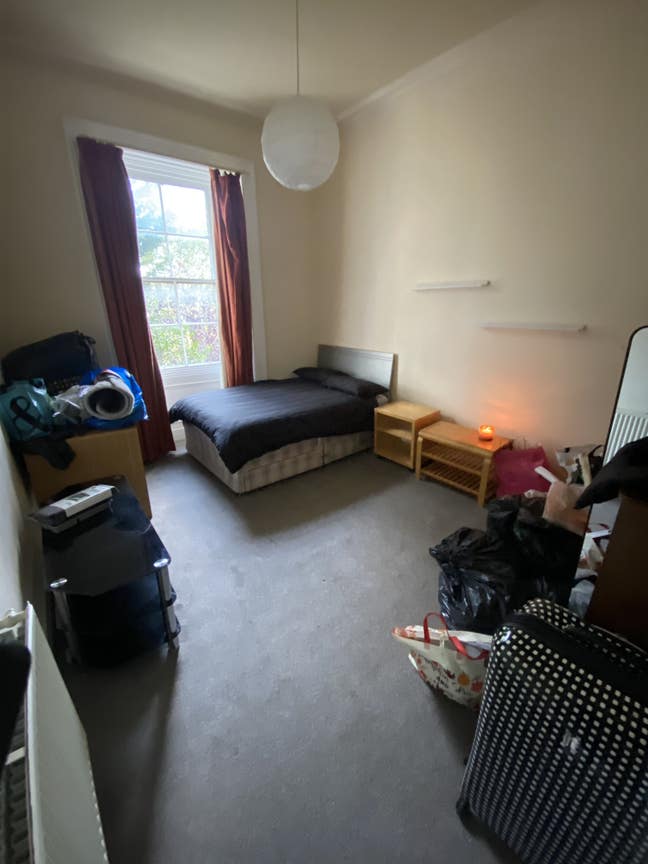 Large Double Room Available Edinburgh City Centre Main Photo