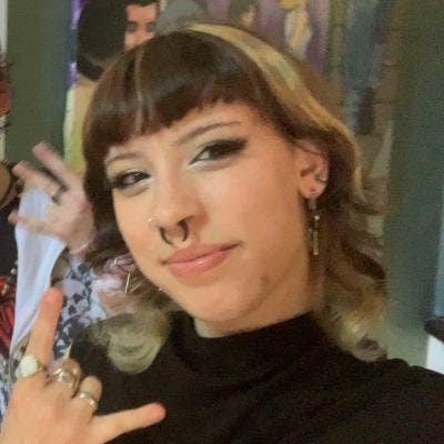Kingston College Student seeking roommates Main Photo