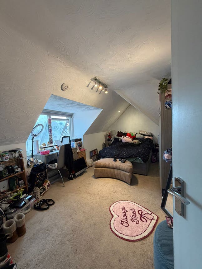 Modern Double Room in Bournemouth Centre Main Photo