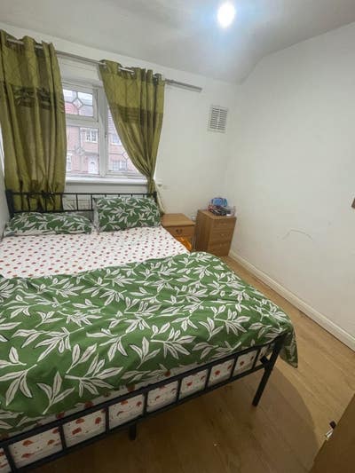 Double Room is available for rent in - SL2  Main Photo