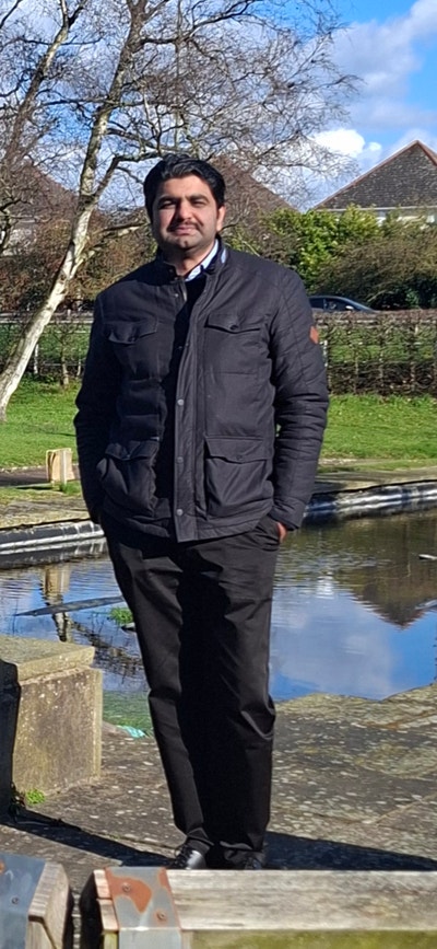 Hi, I’m a professional social worker lookin... Main Photo