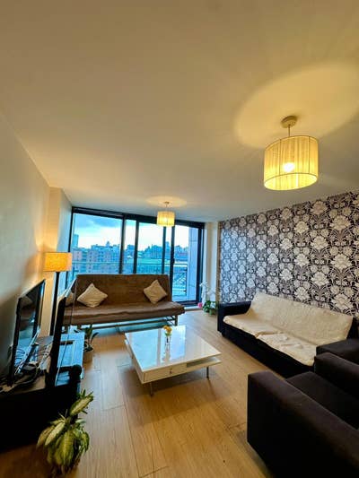  2 Bedroom Apartment in Prime Leeds City Centre Main Photo