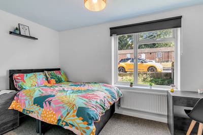 5 Bedroom Professional Property - Available  Main Photo