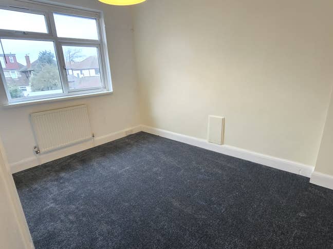 Newly refurbished room near Heathrow, Furnished  Main Photo
