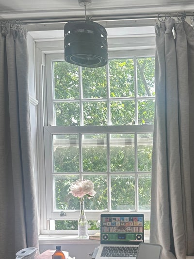Bright room in a great location Main Photo
