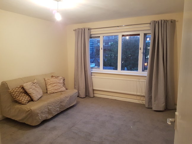 Double room to rent Main Photo
