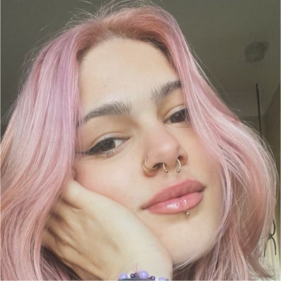     25F Looking for a Double Room Main Photo