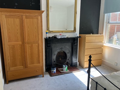 Big Double room in Victorian houseshare Main Photo