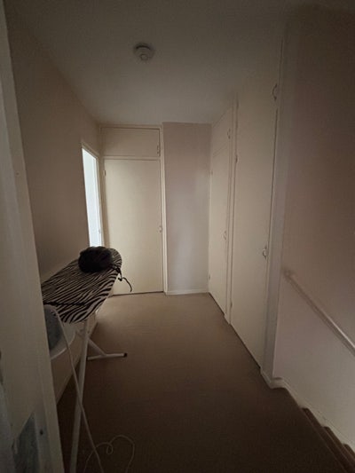 Room in Wapping Main Photo