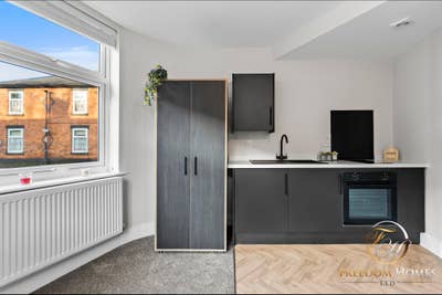 ⭐Sublime En-Suite To Rent In Derby  Main Photo