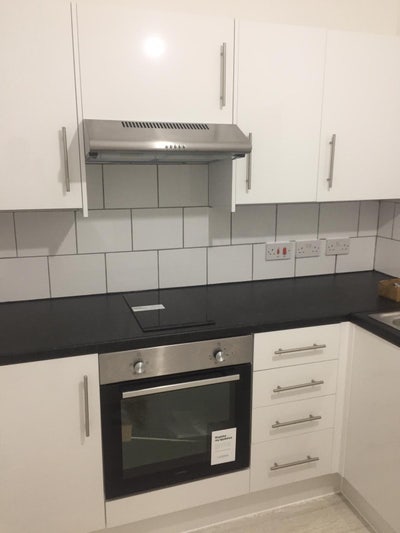 1 bedroom with en-suite  Main Photo