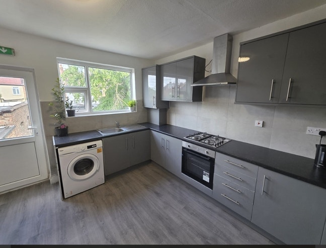 Double room Available  Main Photo