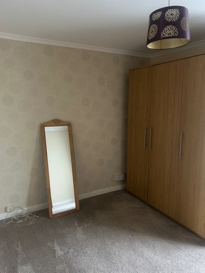 Bright & Quiet Double Room — Female Preferred Main Photo