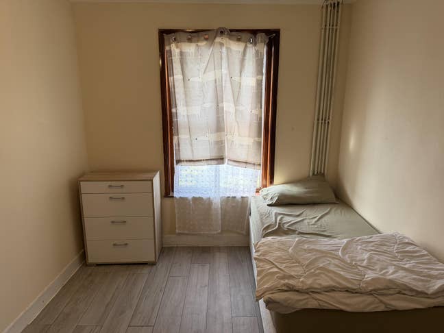Room Available  Main Photo