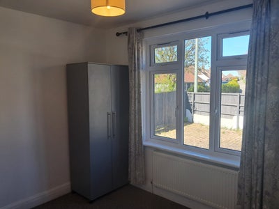 ⭐Bright Double Room with Garden-All Bills Included Main Photo