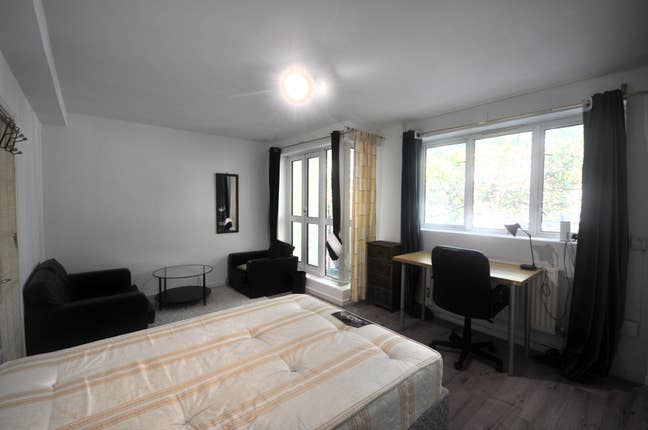 Spacious 4 Bedroom Flat in Euston Near Ucl Main Photo
