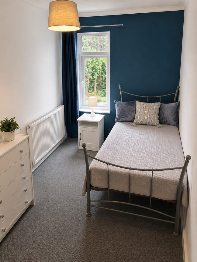 Comfortable Room | All Bills Included  Main Photo
