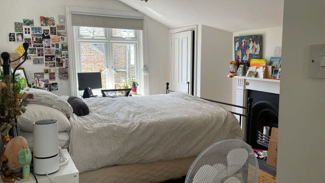 Large Ensuite Room in Clapham 27 July - 18 Aug Main Photo