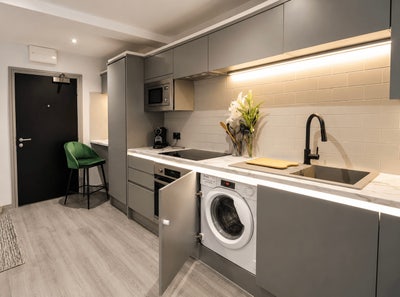 Luxury Studio Apartment | Available August  Main Photo