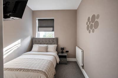 🚨Modern En‑Suite Living- Bills Included🚨 Main Photo