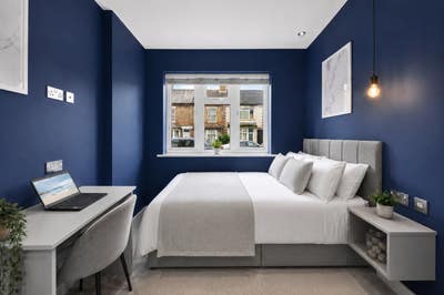 Modern Double Ensuite Room | All Bills Included Main Photo