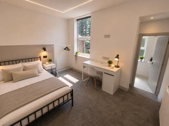 🚨4 En Suites Available From August 🚨 Main Photo
