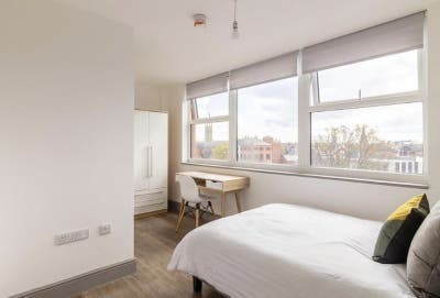 *Central Flatshare by Derby Station: : Utility Bil Main Photo