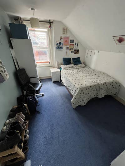 Beautiful Double Bedroom Main Photo