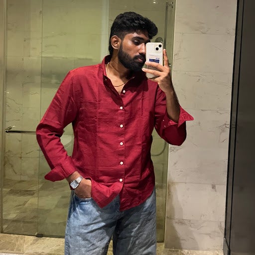International Student Looking for a Single Room Main Photo
