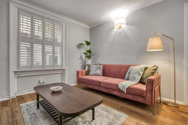 Long Term Rent in Chelsea with Patio Main Photo