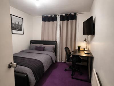 Spark_Double Room Available – Glasgow City Main Photo