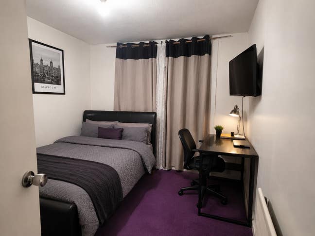 Spark_Double Room Available – Glasgow City Main Photo