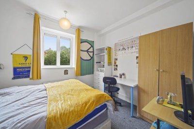 Renovated NW1 Rooms | Euston, King’s Cross & Camde Main Photo