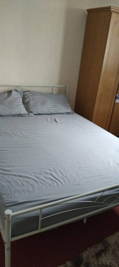 Spacious Furnished Double Room | All Bills Include Main Photo