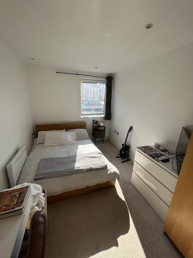 En-Suite Double Room| from 24 Jul – 20 Sep MAX  Main Photo