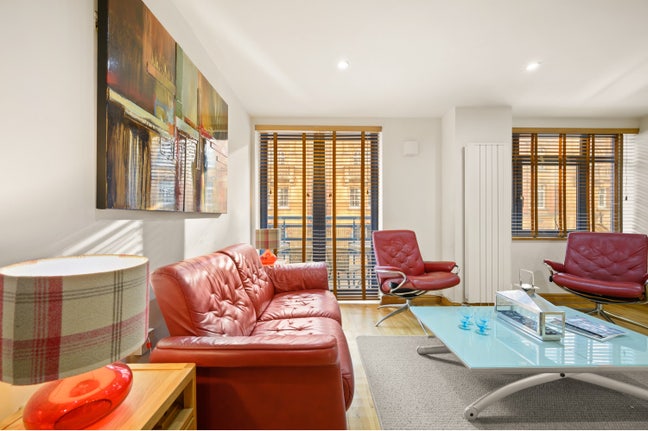 Luxury 2 bedroom 2 bathroom to rent at city center Main Photo