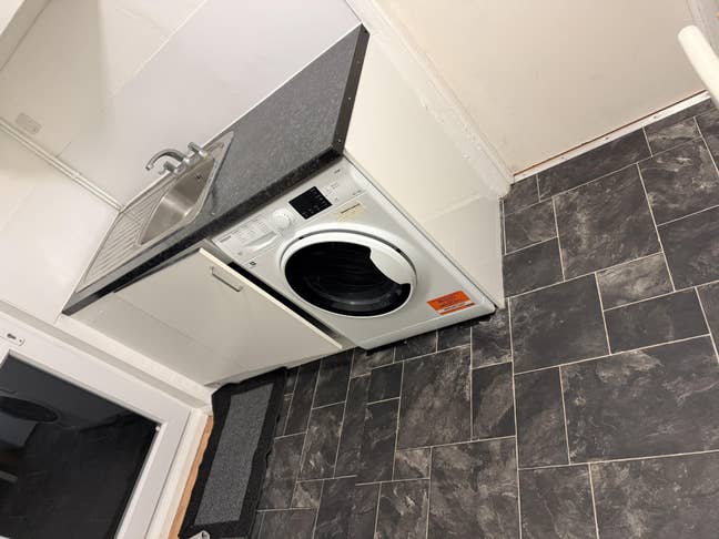  One  bedroom flat Main Photo