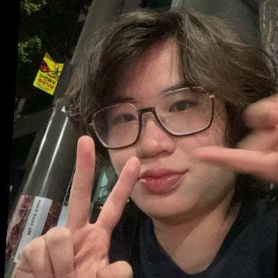 26 year old Female seeks a double room Main Photo