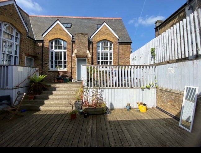 Room available in a unique Victorian Conversion   Main Photo