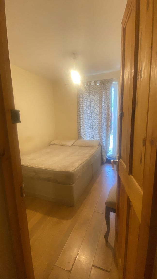 Cozy Double room in Barking  Main Photo