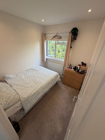 Single Room in Putney Main Photo