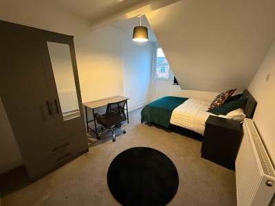 🔥 MUST SEE: Best Room In Evington  🔥 Main Photo