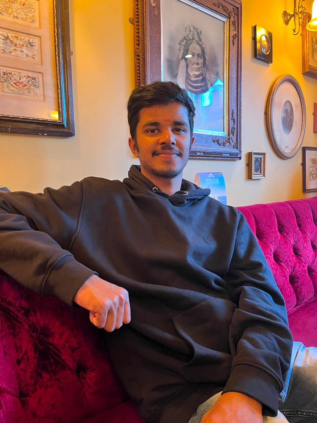 Professional Looking for a Room. Main Photo