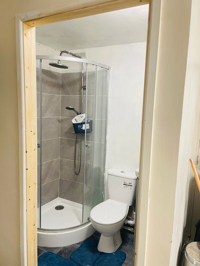 A room in a shared property  Main Photo