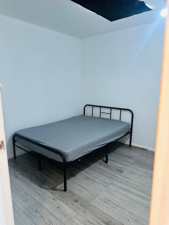  Lovely Double Room@IG11 /Barking  Riverside
 Main Photo