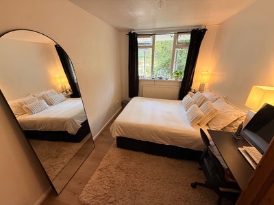 Large Bright Double Room | 6-Week Temporary Stay Main Photo