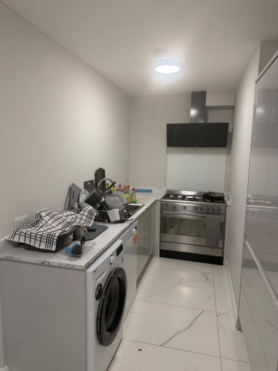 Short lease  Main Photo